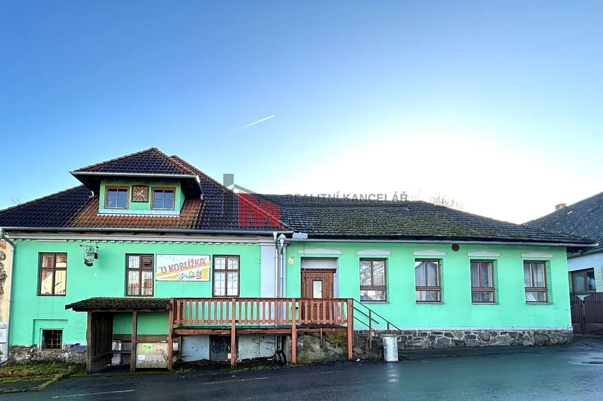 Prodej obchodního prostoru 400 m²